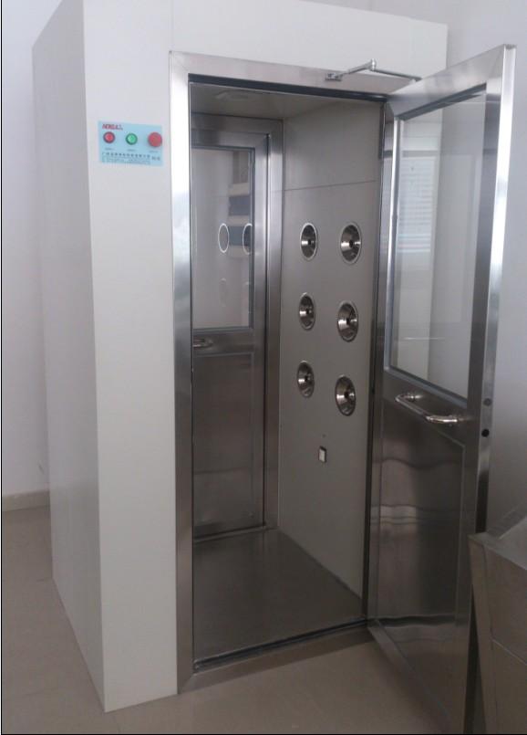 凈水機隔膜增壓水泵生產車間風淋室 凈水機隔膜增壓水泵生產車間風淋室